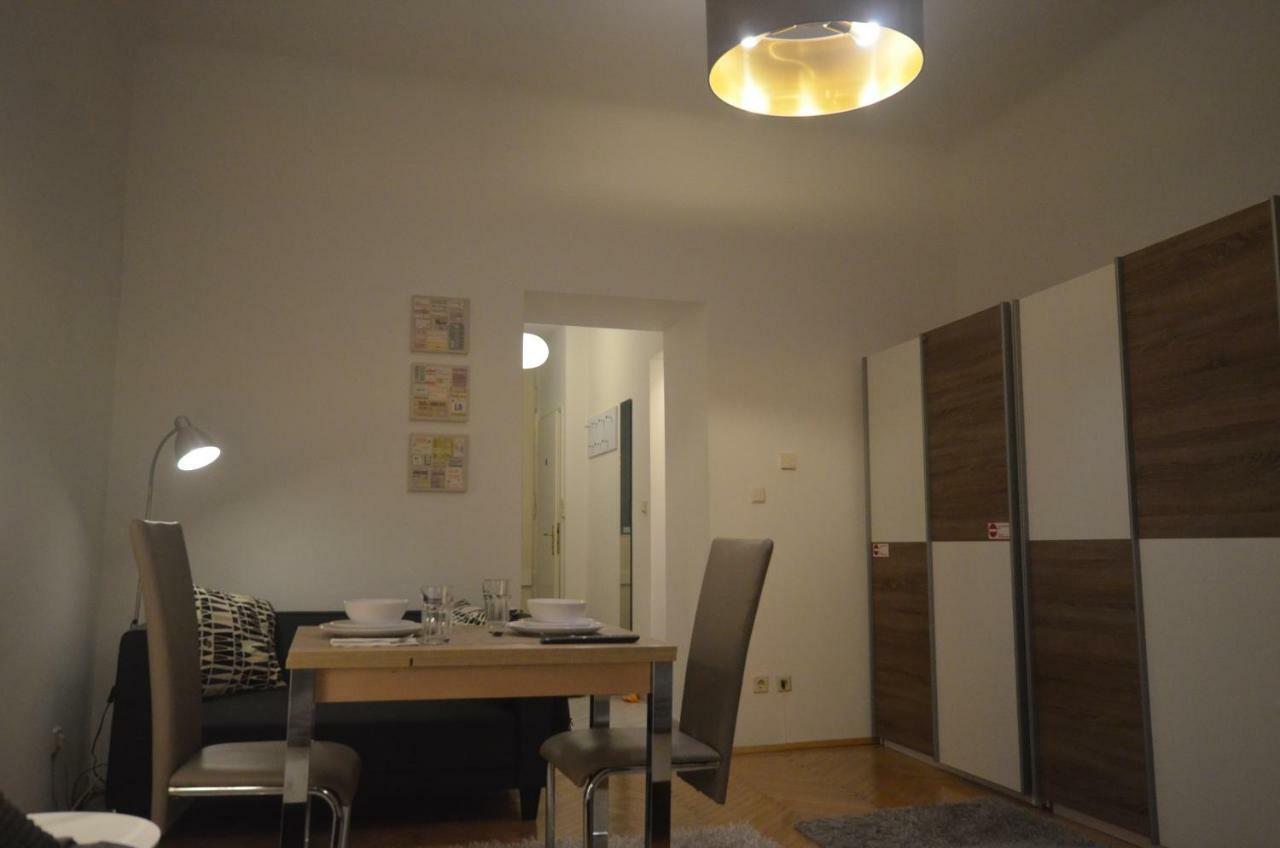 Charmante Altbauapartments Apostelgasse Вена Экстерьер фото